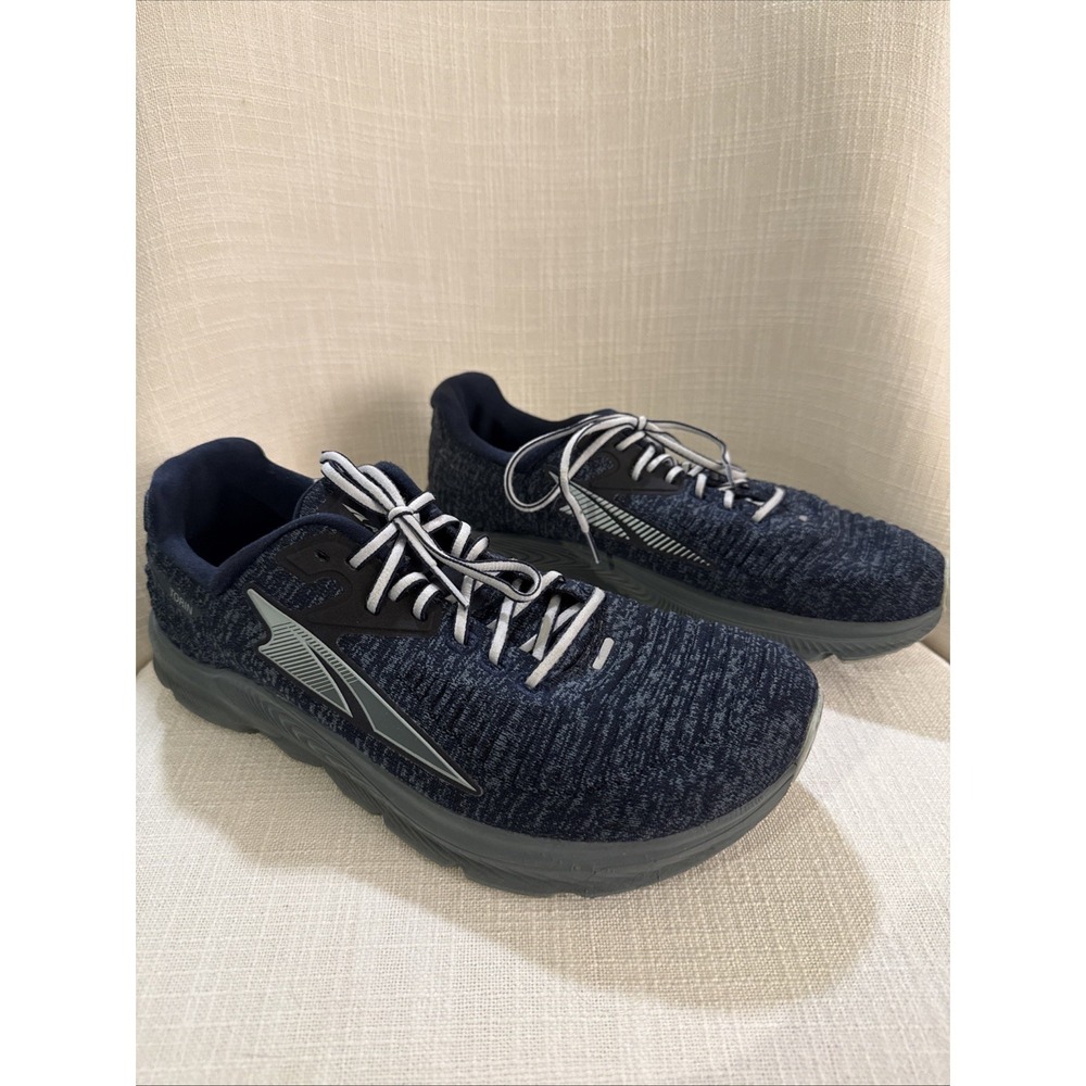 Altra Torin Road Running Shoe Sneakers 500601 Navy Blue and Grey Women Size 10